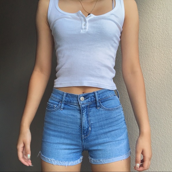 Hollister Pants - Mid-waist Jean Shorts